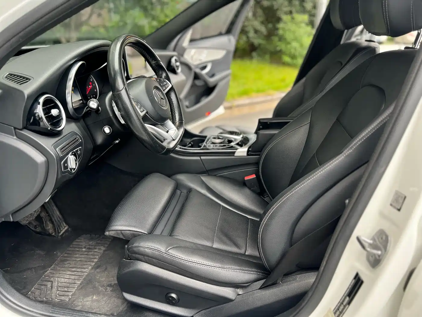 Mercedes-Benz C-Class 2016 C 200 Sport фото 4