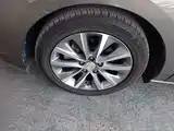 Photo 23 - Buick GL6