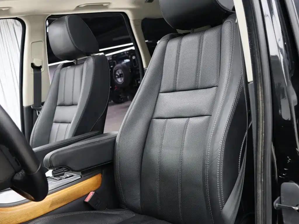 Photo 3 - Land Rover Range Rover Sport