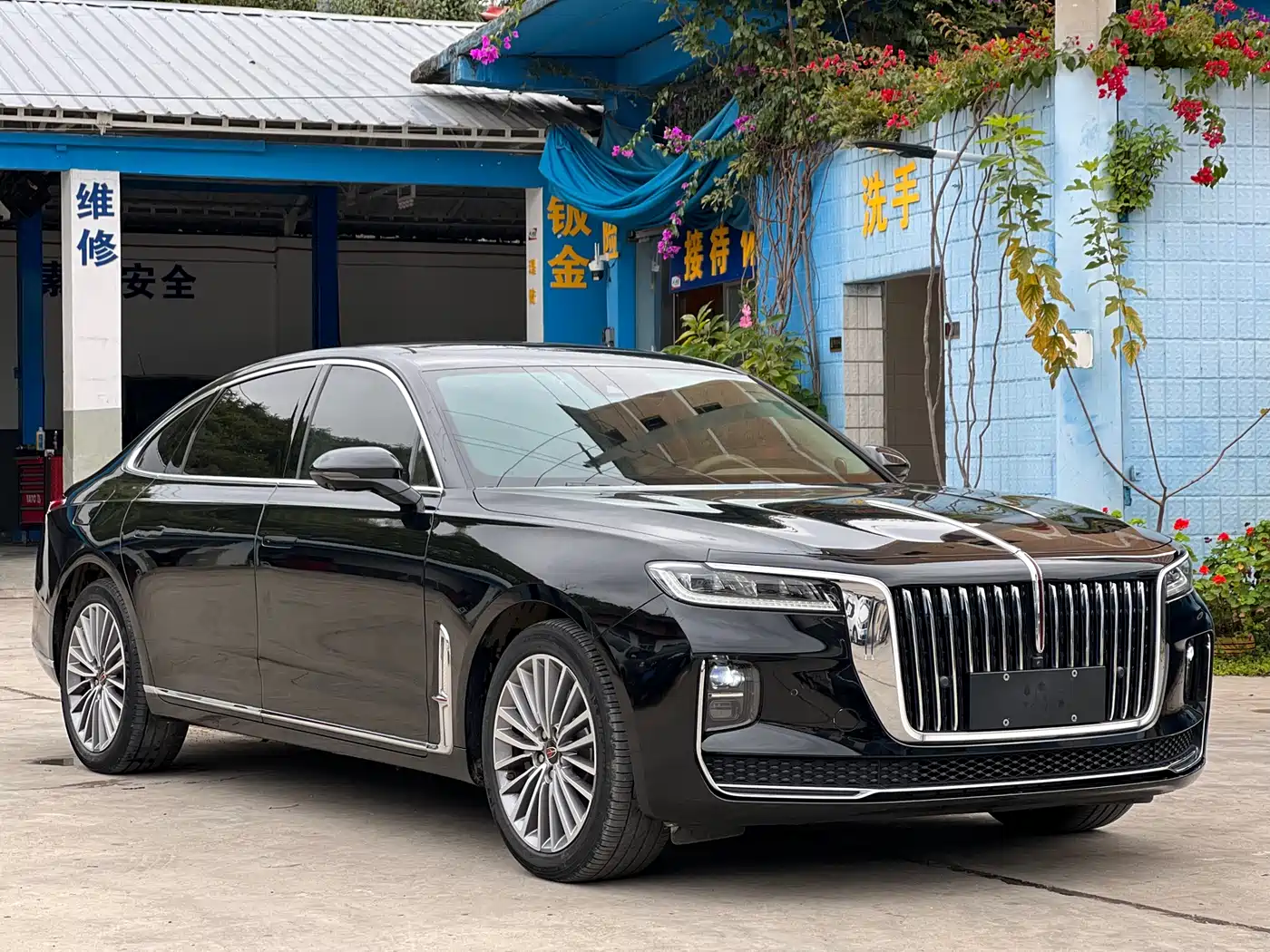  HONGQI H9