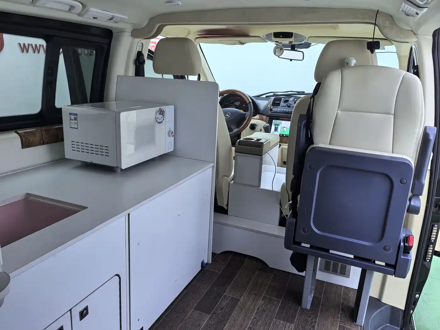 Mercedes-Benz Vito 2013 Model 3.0L Elite Edition фото 16