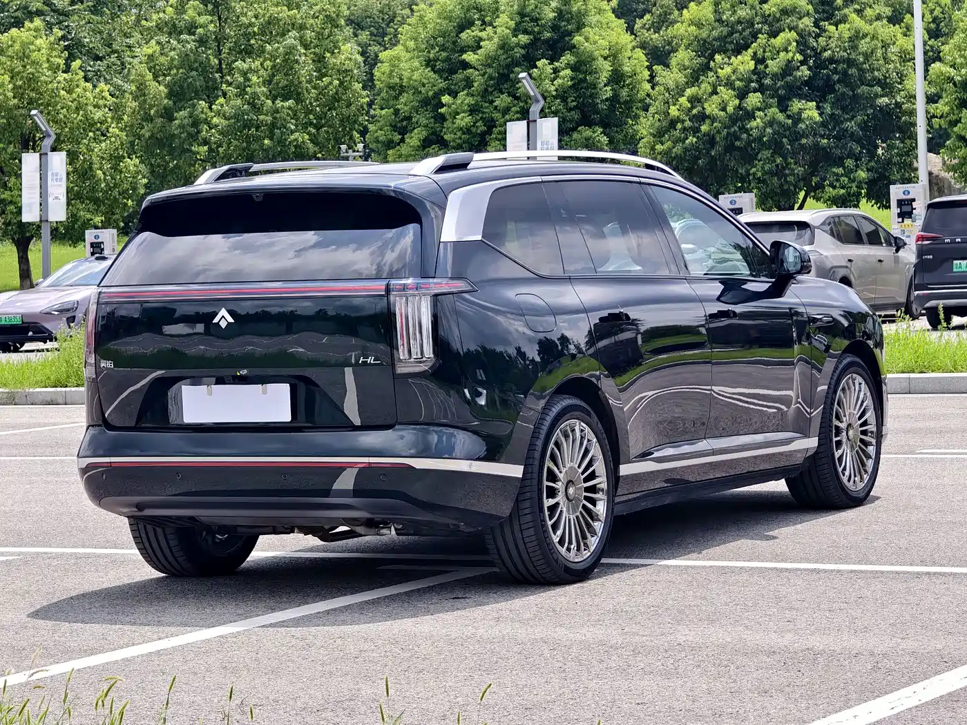 GAC Haobo Hyper HL 2025 2025 Model Revised 350 Max 6-Seater Lidar Version