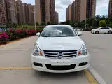 Photo 2 - Nissan Sylphy
