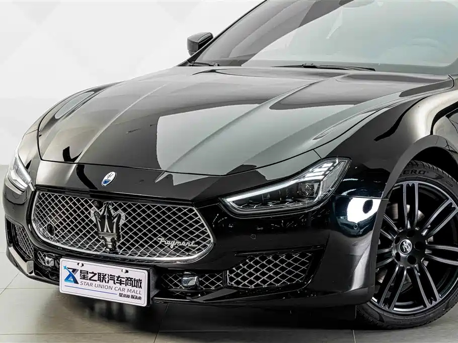 Maserati Ghibli 2022 2021 2.0T Operanera Opera Black Limited Edition