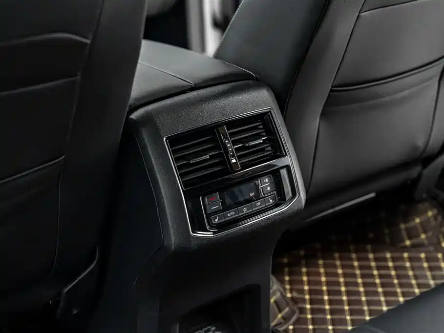 Volkswagen Teramont 2019 Model Teramont X 380TSI 4WD Prestige Luxury Edition фото 25