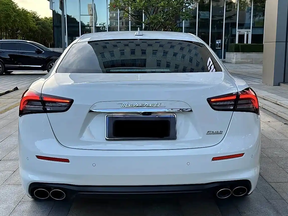 Maserati Ghibli 2021 2.0T Edge Edition фото 17