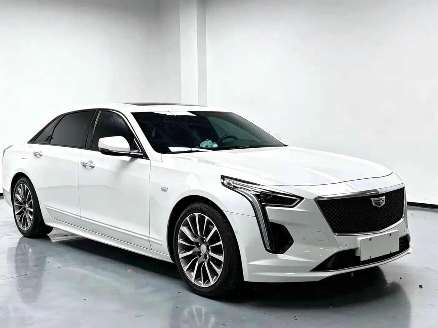 Фото 2 - Cadillac CT6