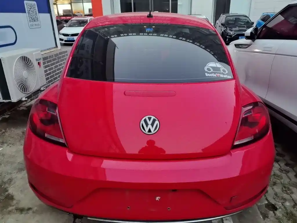 Volkswagen Beetle 2019 2018 180TSI Easy Joy Edition