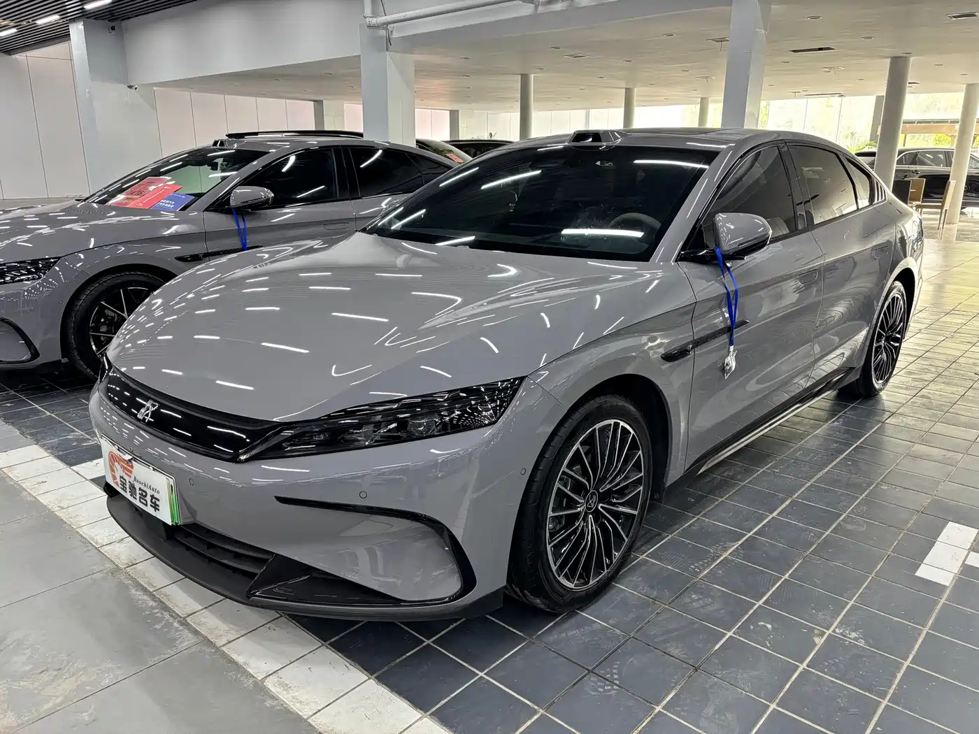 BYD Han 2025 DM-i 125KM LiDAR Smart Driving