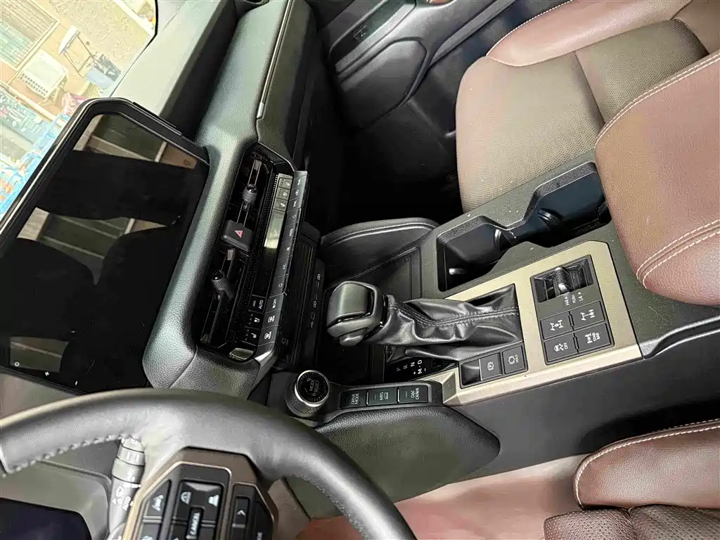 Toyota Prado 2026 2025 2.4T Wild WX Edition 6-Seater