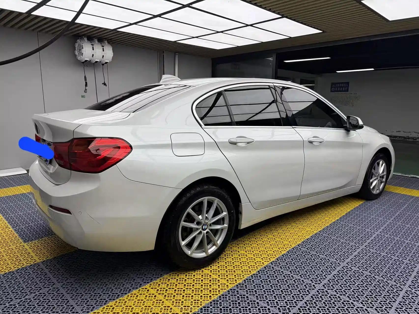 Photo 5 - BMW 1 Series