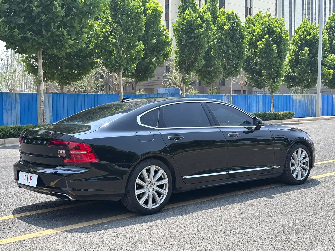 Фото 7 - Volvo S90