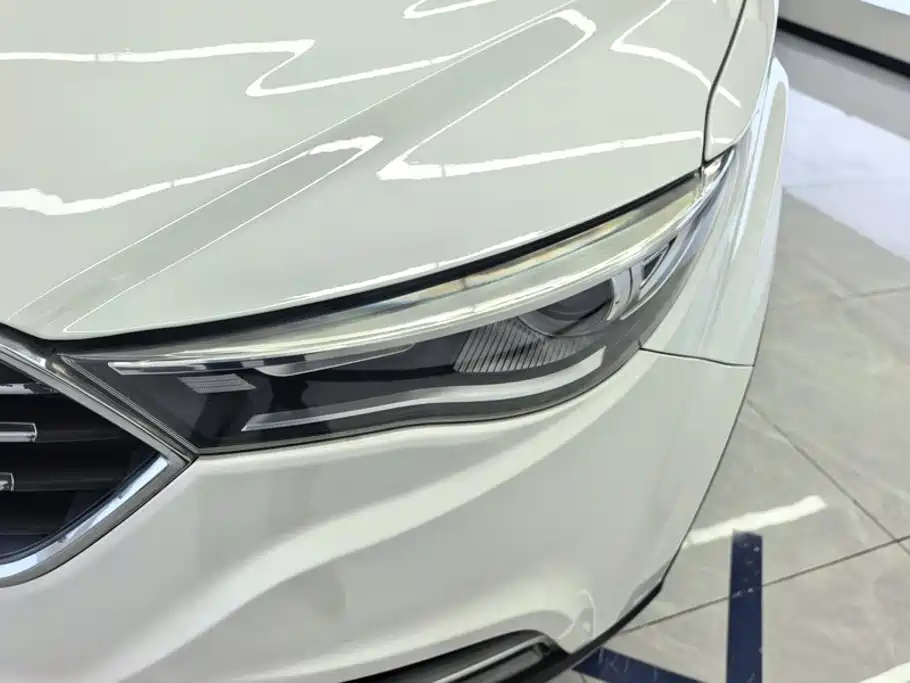 Besturn X40 2018 2018 Internet Celebrity Edition 1.6L Automatic Smart Connect
