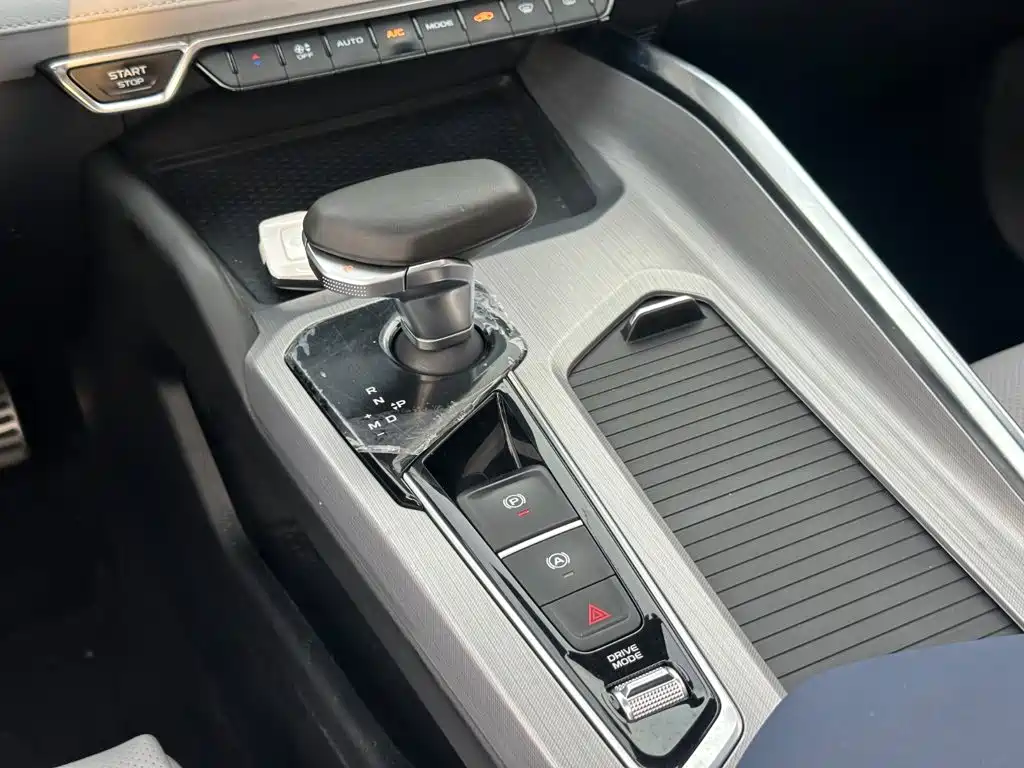 Geely Preface 2021 2021 2.0TD Flagship Model