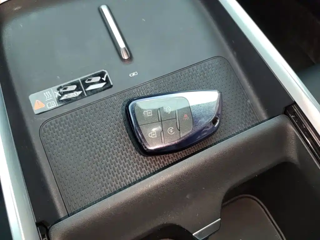 Buick LaCrosse 2025 2025 Model 28T Platinum Edition