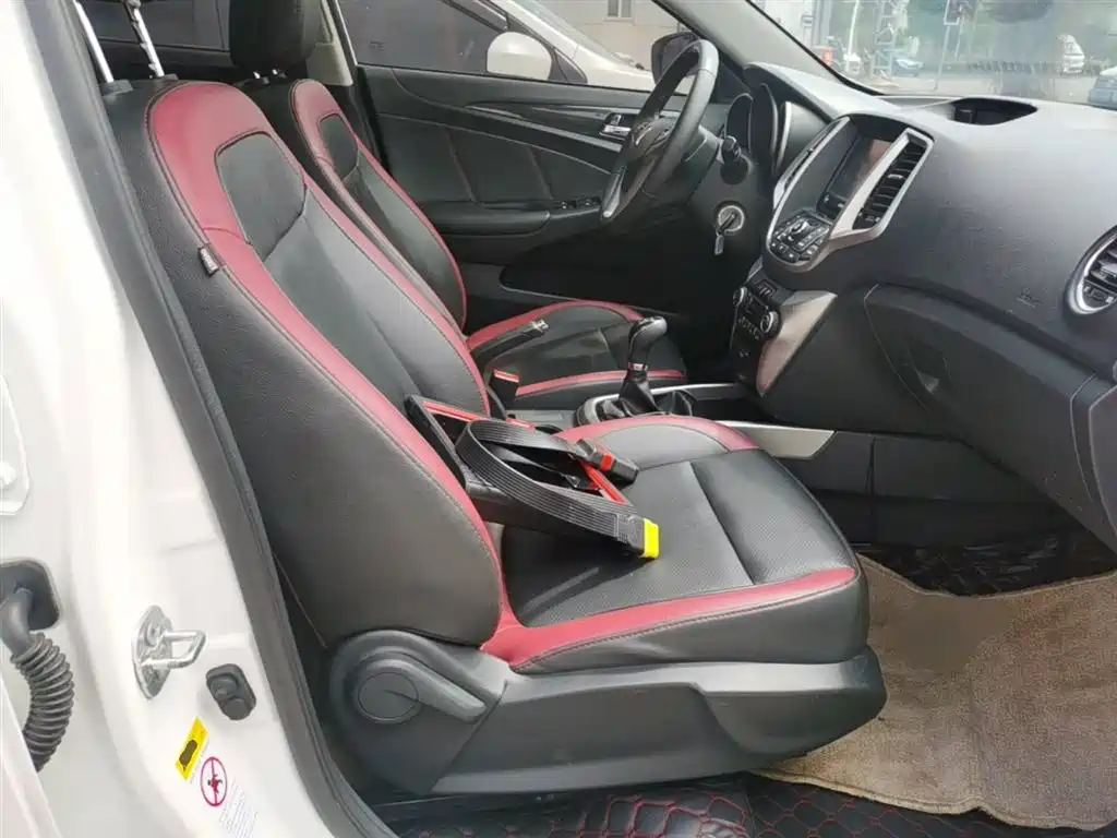 Changan Eado XT 2015 2015 1.6L Manual Handsome China IV