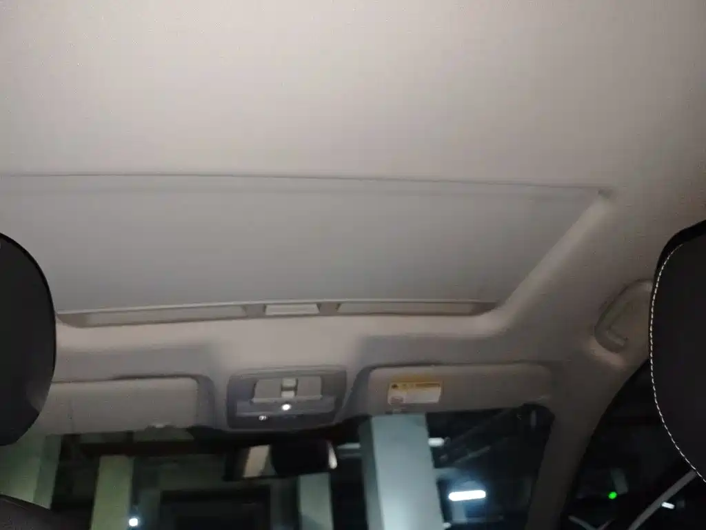 Roewe i6 2021 2020 PLUS 1.6L CVT 4G Connected Glory Flagship Edition