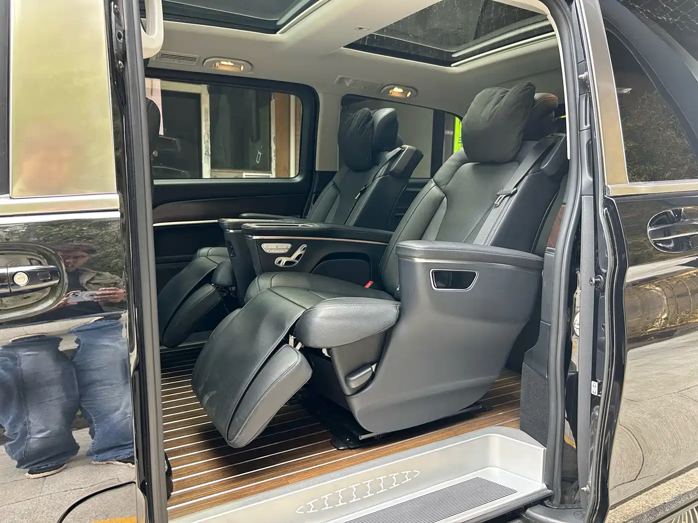 Mercedes-Benz V-Class 2021 V 260 Pilot Edition фото 12