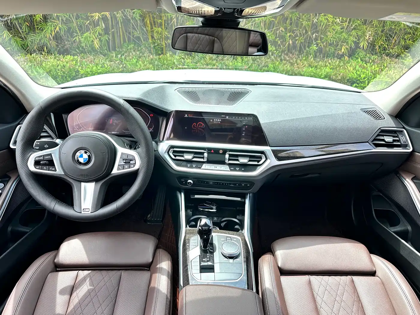 BMW 3 Series 2022 Facelift 325Li M Sport Package фото 3
