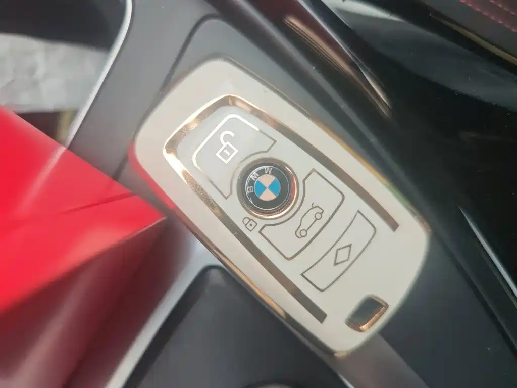 BMW 1 Series (Import) 2019 2018 118i Sport Design Package