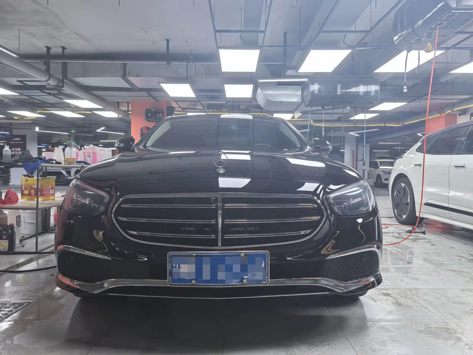 Фото 2 - Mercedes-Benz E-Class