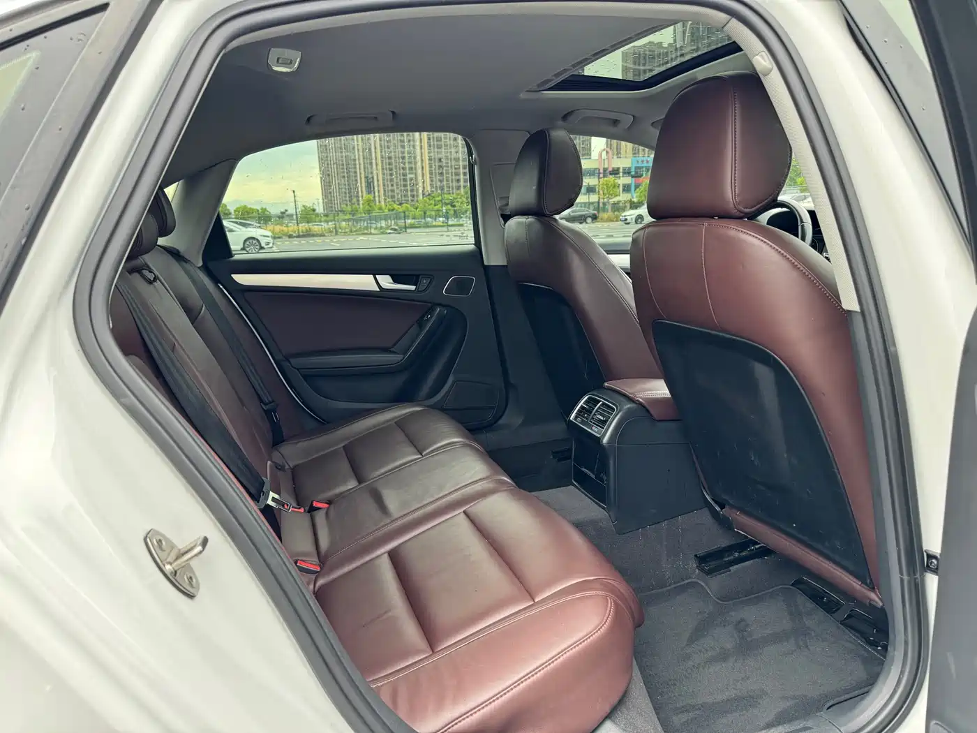 Audi A4L 2016 35 TFSI Automatic Standard фото 16