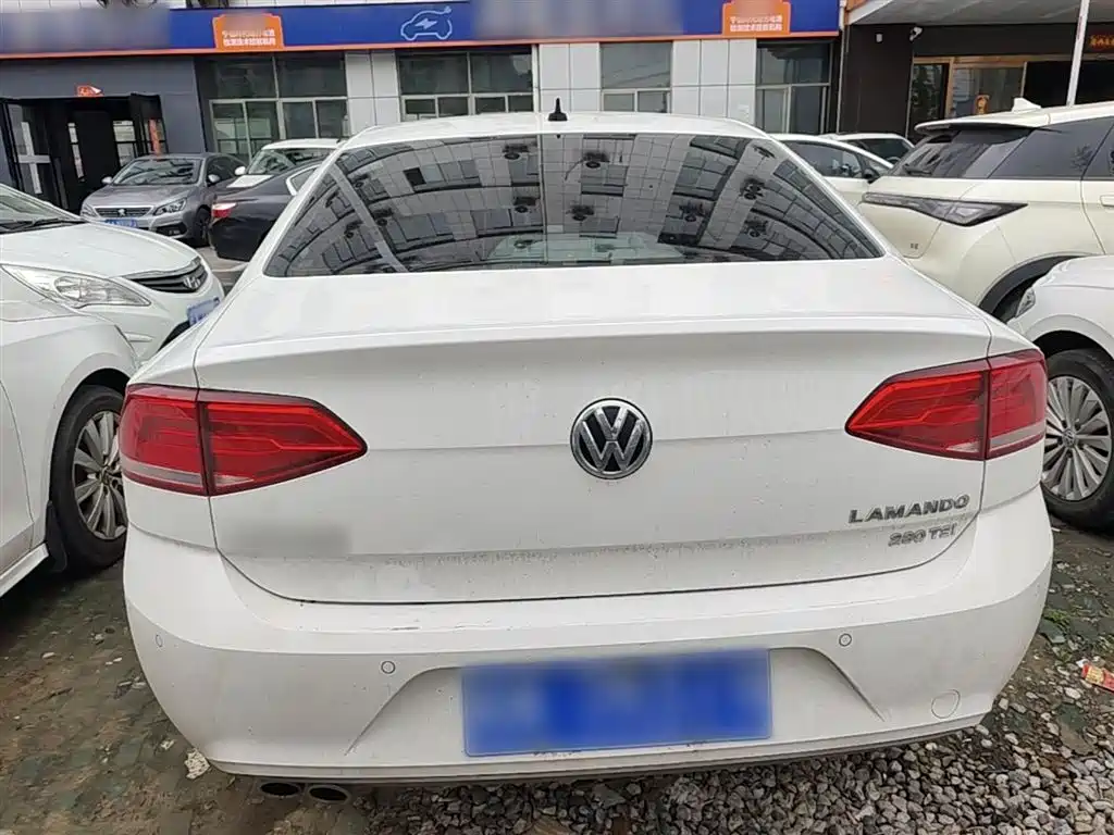 Volkswagen Lamando 2018 280TSI DSG Comfort Edition фото 6