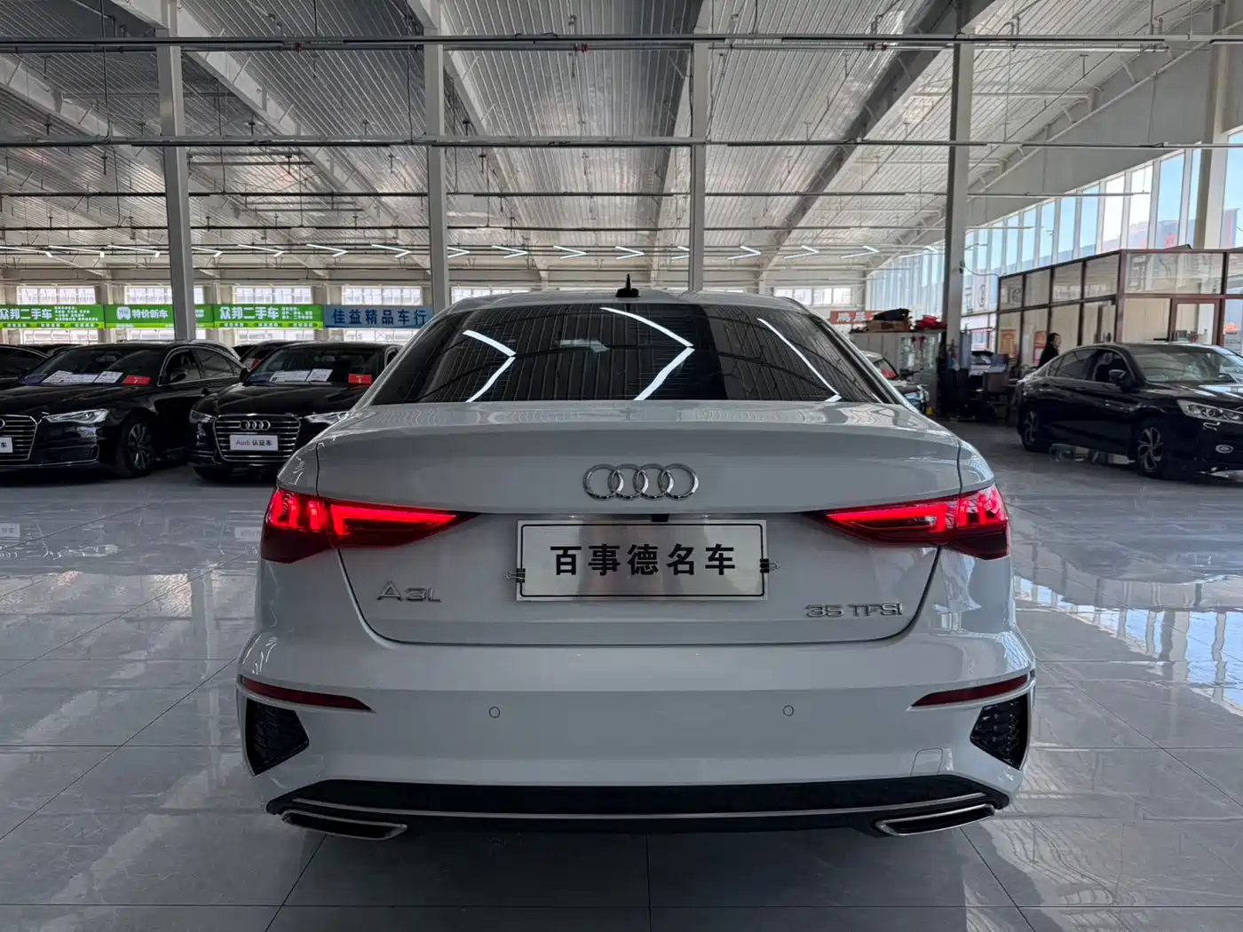 Audi A3 2023 A3L Limousine 35 TFSI Fashion Sport фото 8