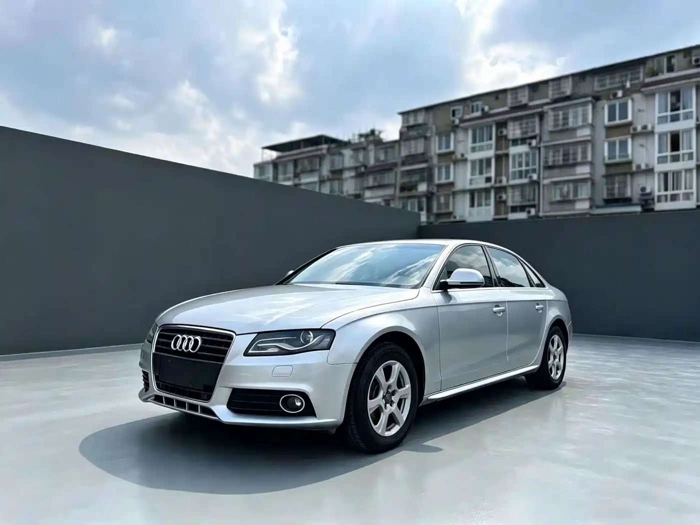 Audi A4L 2009 2010 2.0 TFSI Standard