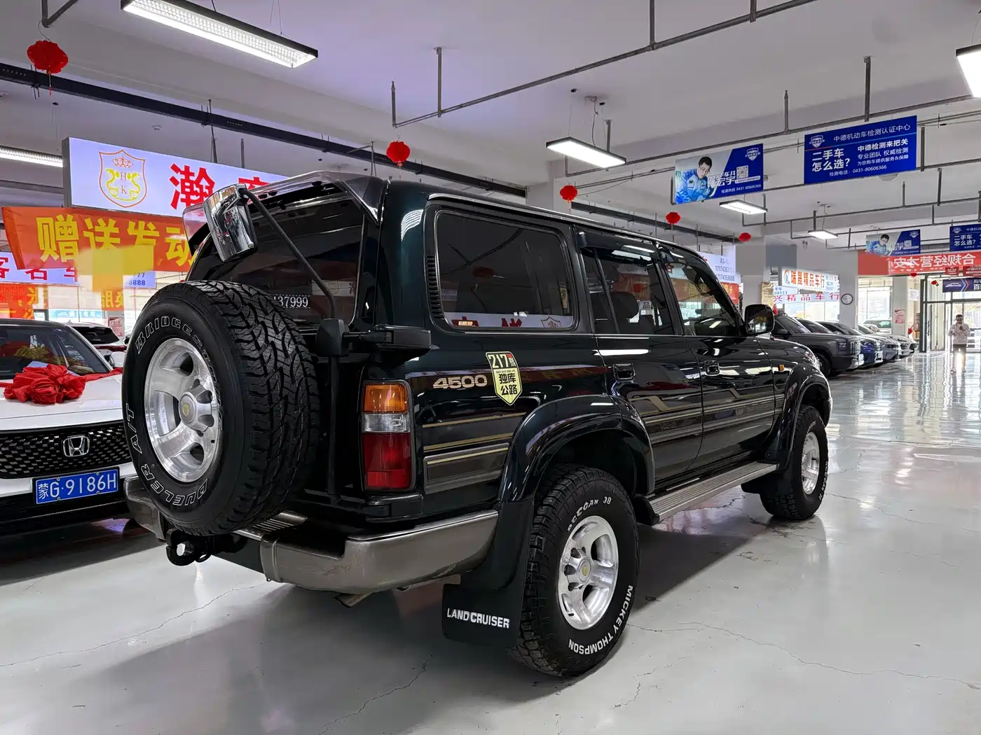 Toyota Land Cruiser (Import) фото 4