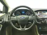 Фото 11 - Ford Focus