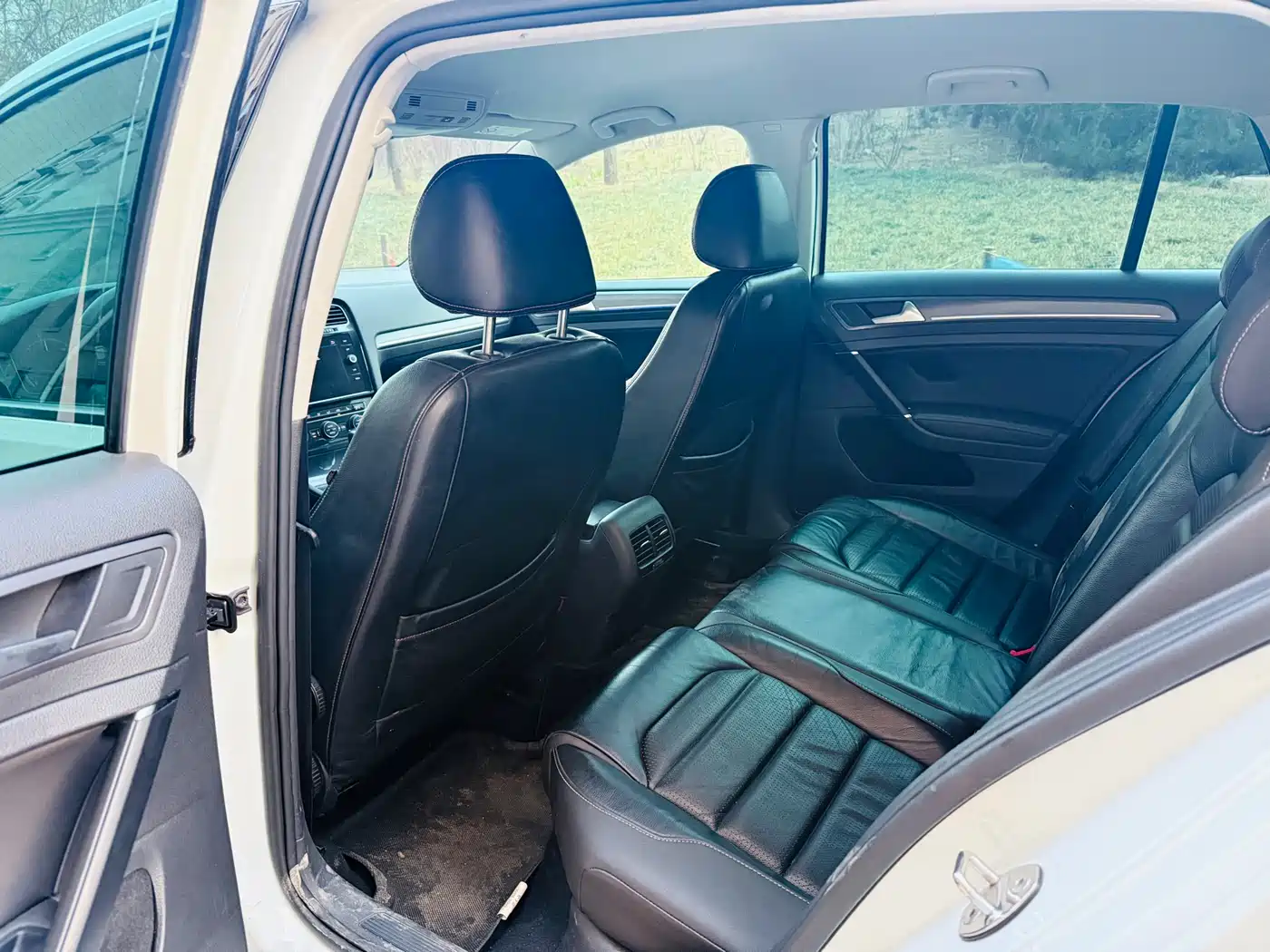 VOLKSWAGEN GOLF NEW ENERGY