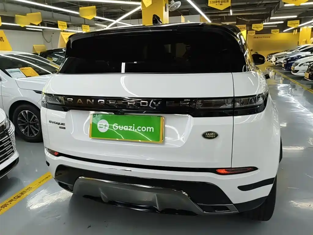 Land Rover Range Rover Evoque New Energy 2021 Range Rover Evoque L P300e Luxury фото 6