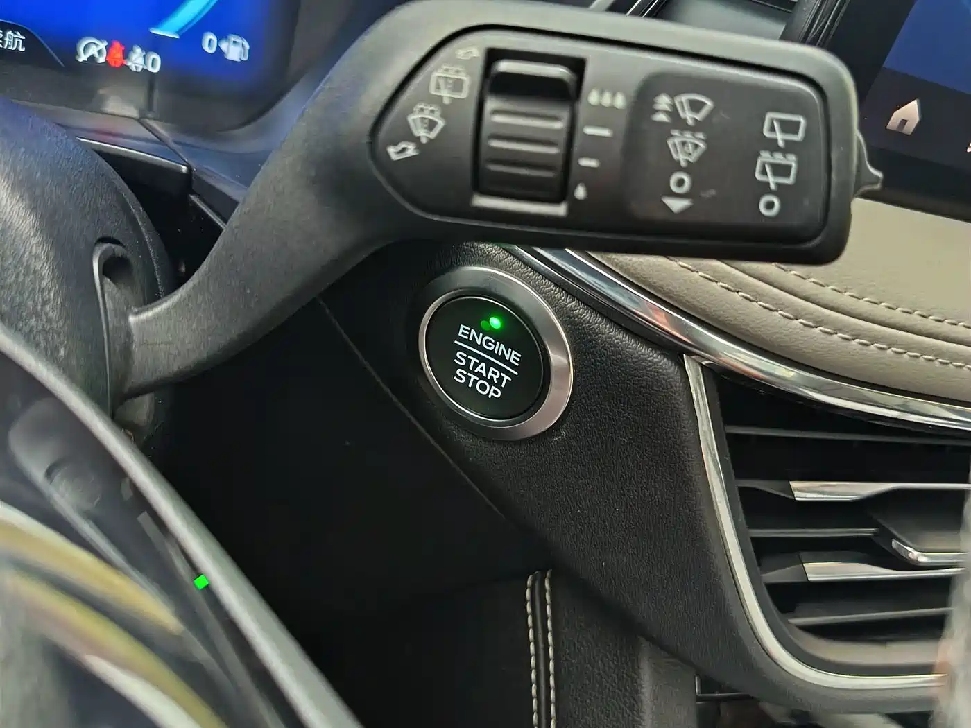 Ford Escape 2020 2020 EcoBoost 245 AWD Premium Edition