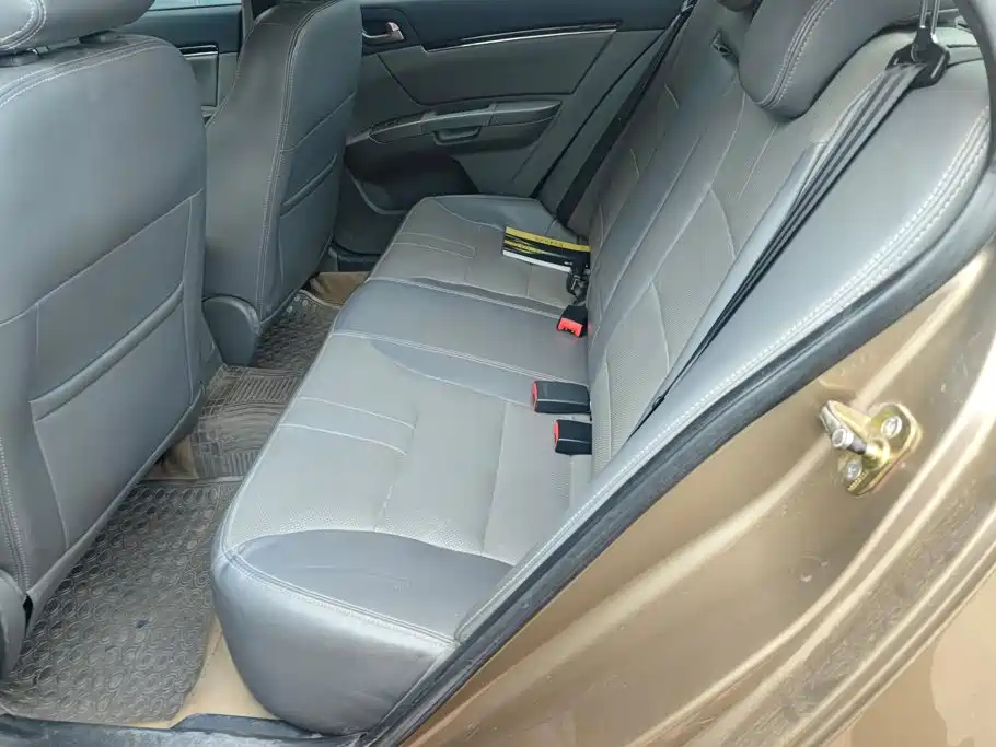 Geely Classic Emgrand 2012 2012 Sedan 1.8L CVT Luxury