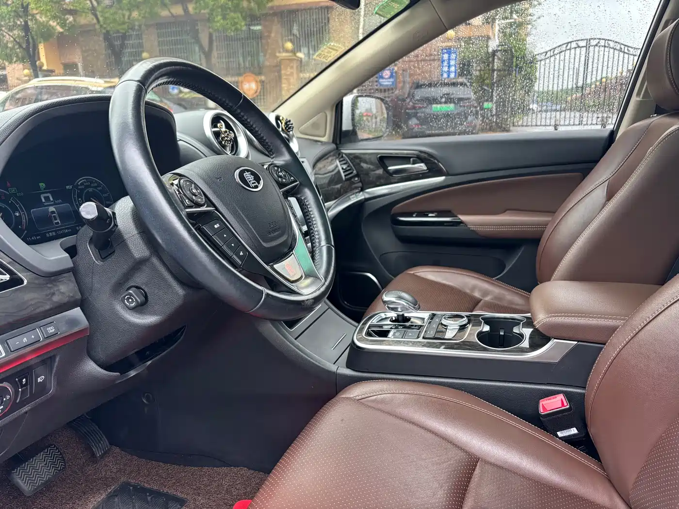 BYD Tang New Energy 2015 2.0T 4WD Flagship фото 3