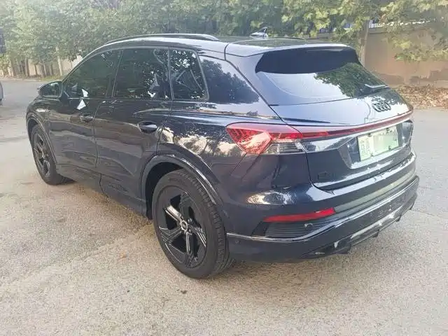 Audi Q4 e-tron 2023 2023 40 e-tron Innovation Edition