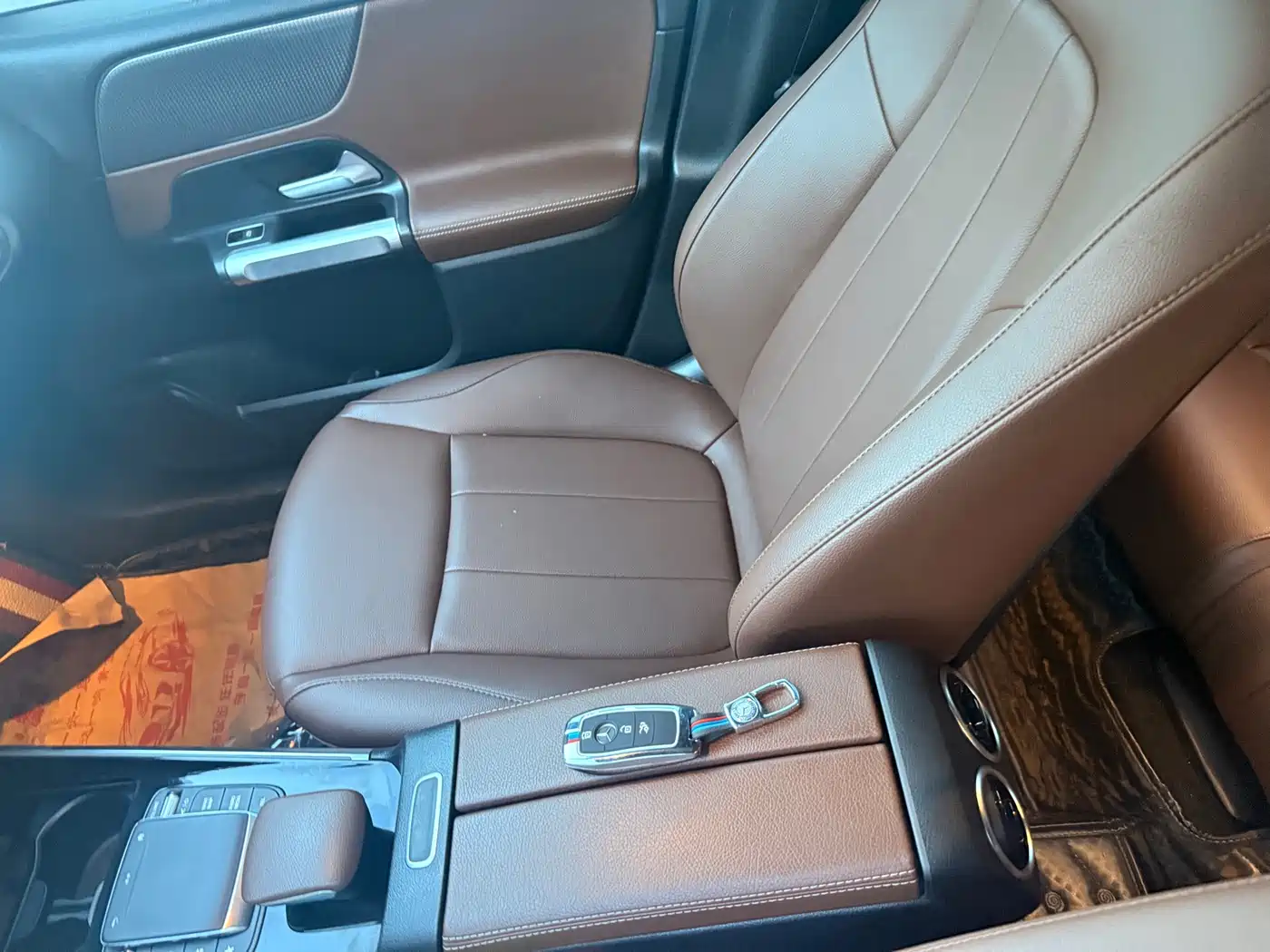 Mercedes-Benz GLB 2025 2026 GLB 220 Sport Style