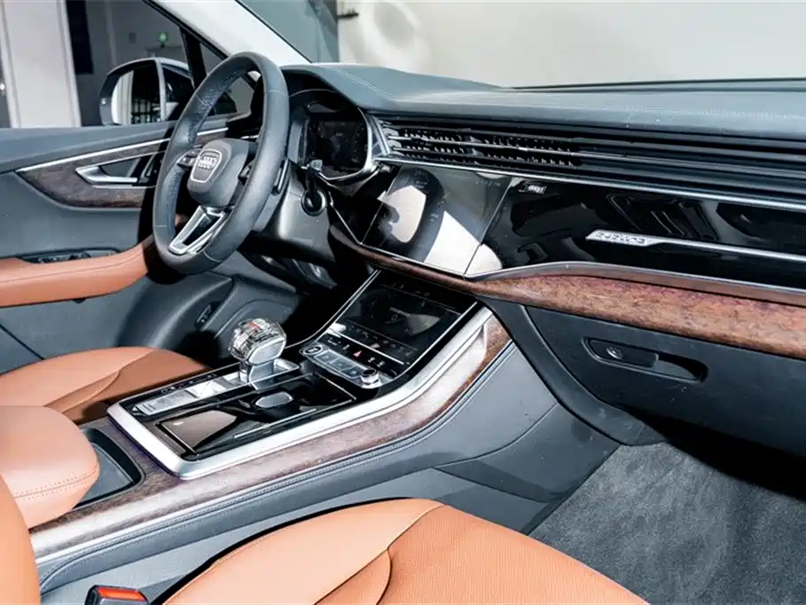 Audi Q7 2023 45 TFSI quattro S line Sport фото 19