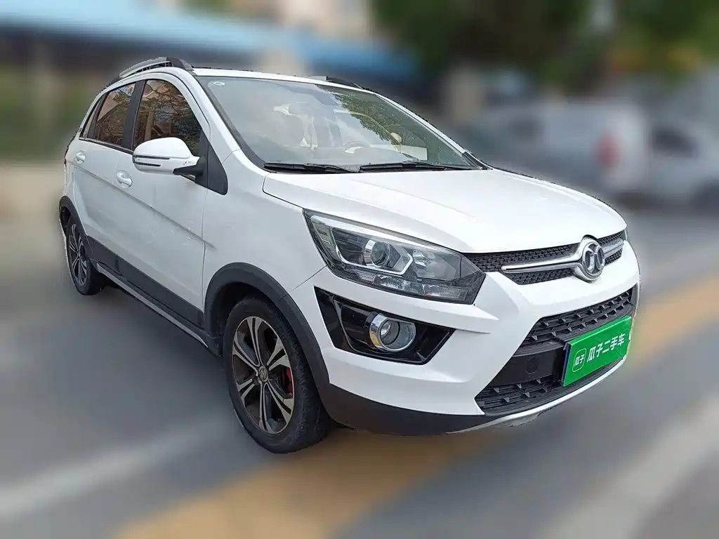 BAIC Senova X25 2017 2015 1.5L Automatic Luxury