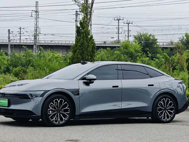 ZEEKR EXTREME KRYPTON 007