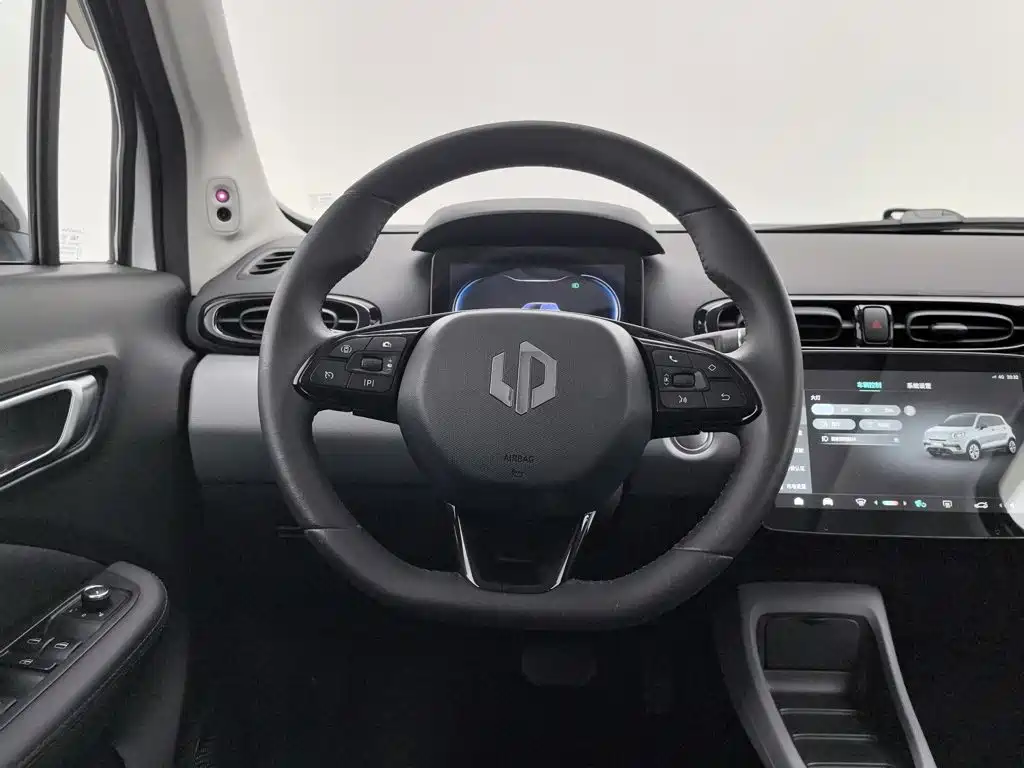 Leapmotor T03 2020 2020 400 Luxury Edition