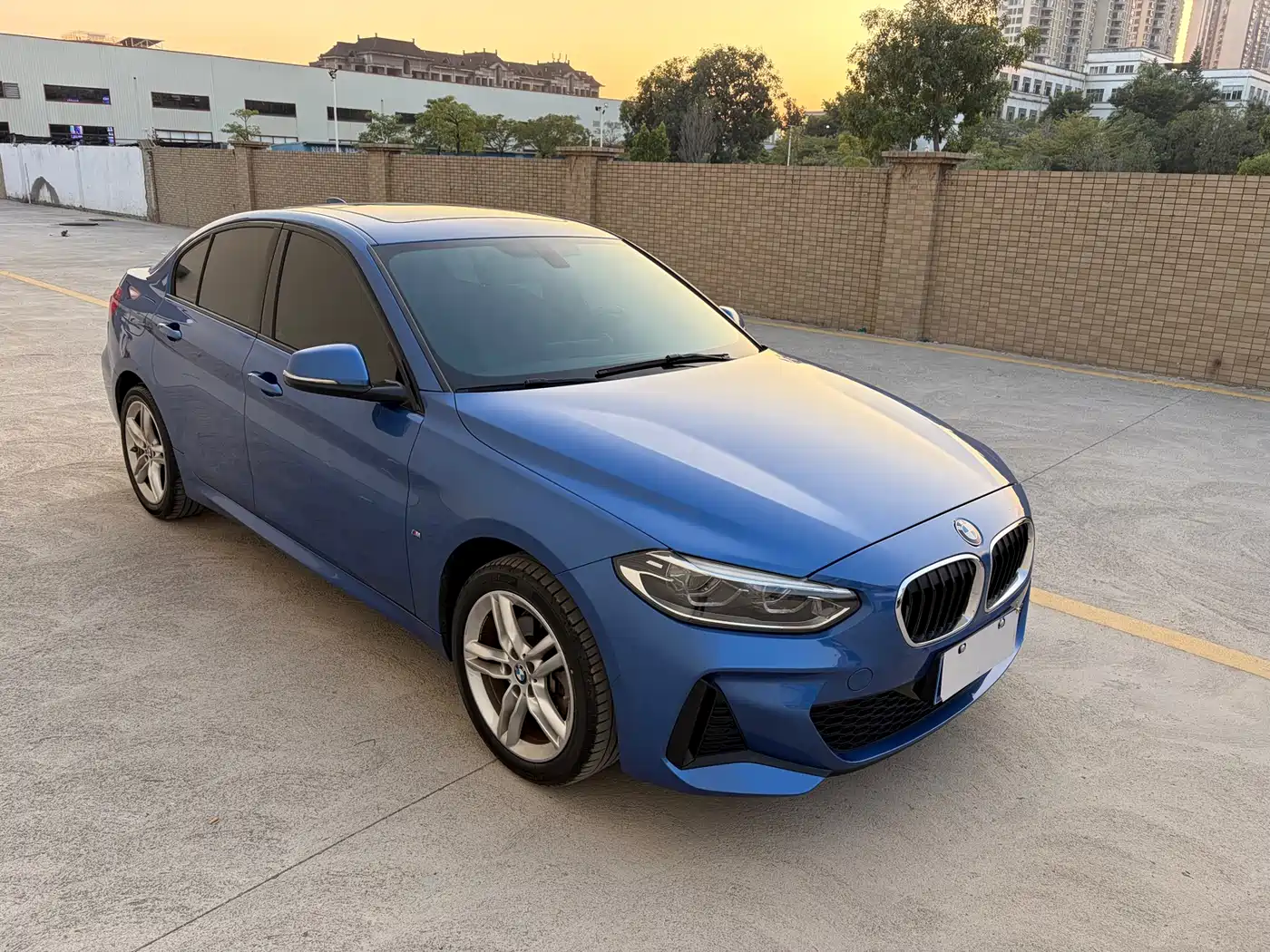 BMW 1 Series 2020 Model 120i M Sport Package фото 3