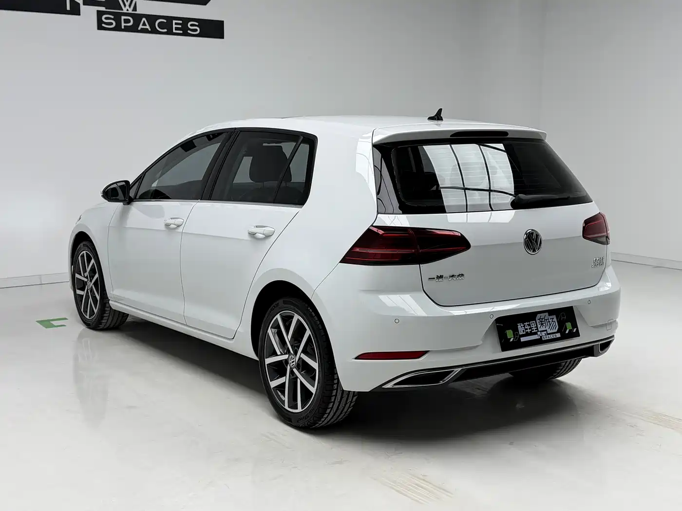 Volkswagen Golf 2020 Beloved Edition 280TSI DSG Luxury фото 6