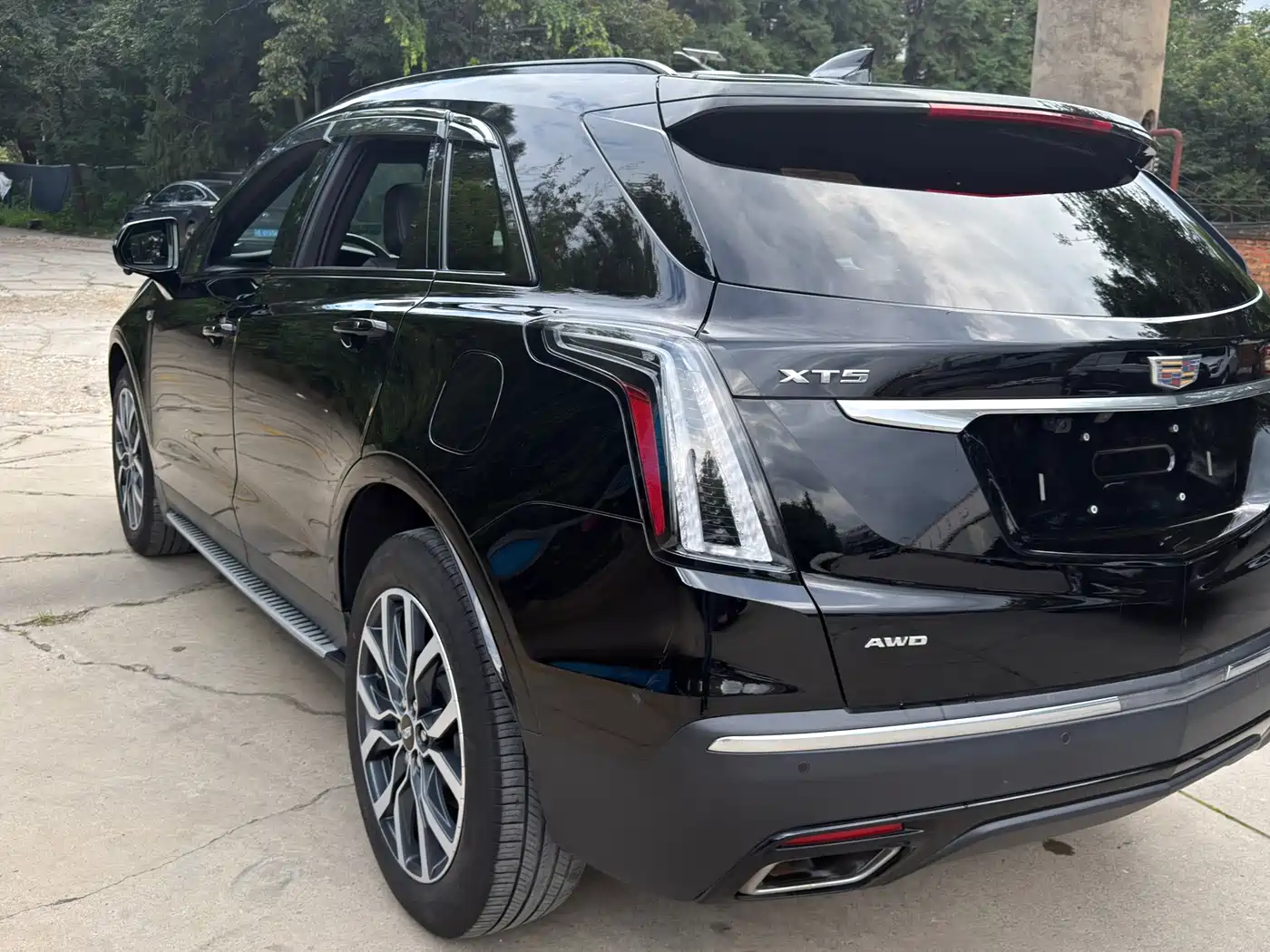 Фото 12 - Cadillac XT5