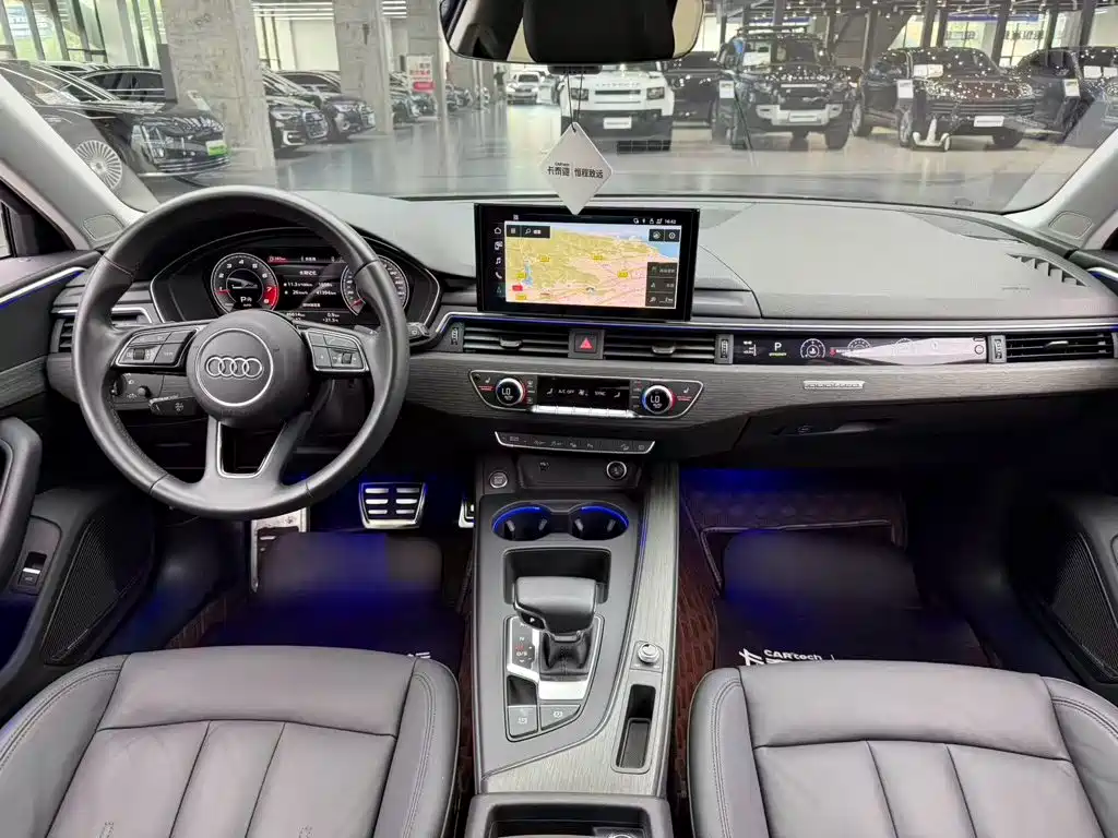 Audi A4 (Import) 2021 2021 allroad quattro Explorer