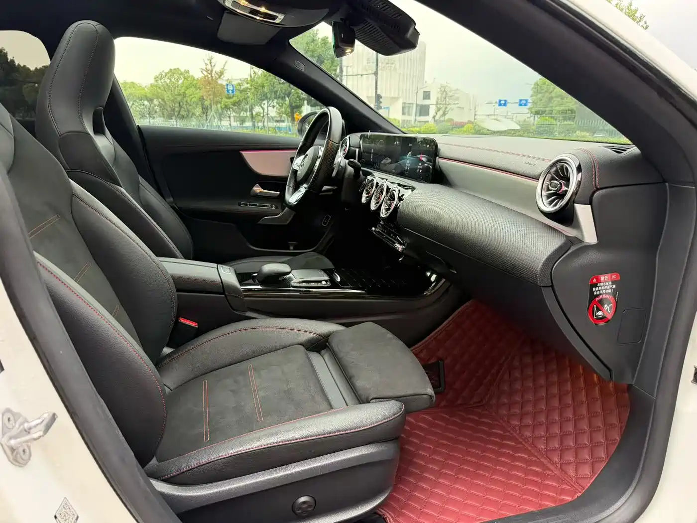 Mercedes-Benz CLA, миниатюра 8