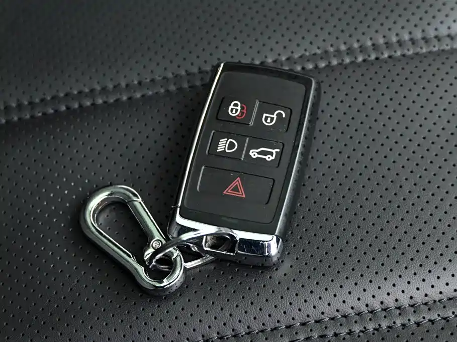 Land Rover Range Rover Sport PHEV 2022 P400e SE фото 40