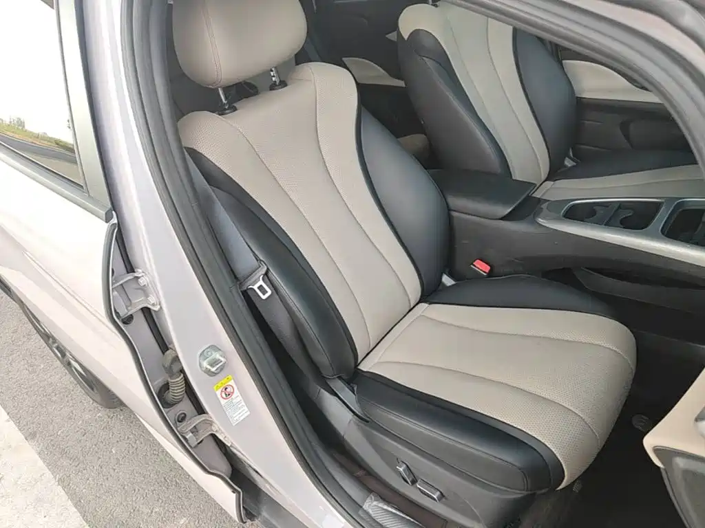 Фото 25 - BYD Dolphin