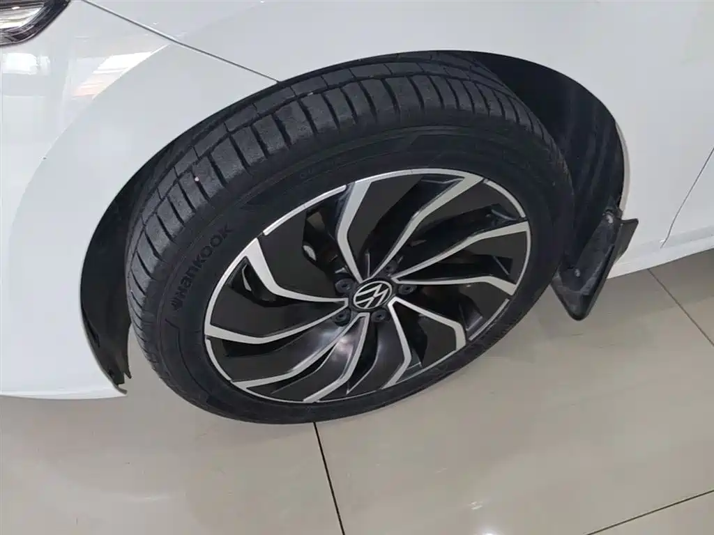 Volkswagen Golf 2021 280TSI DSG Pro фото 23